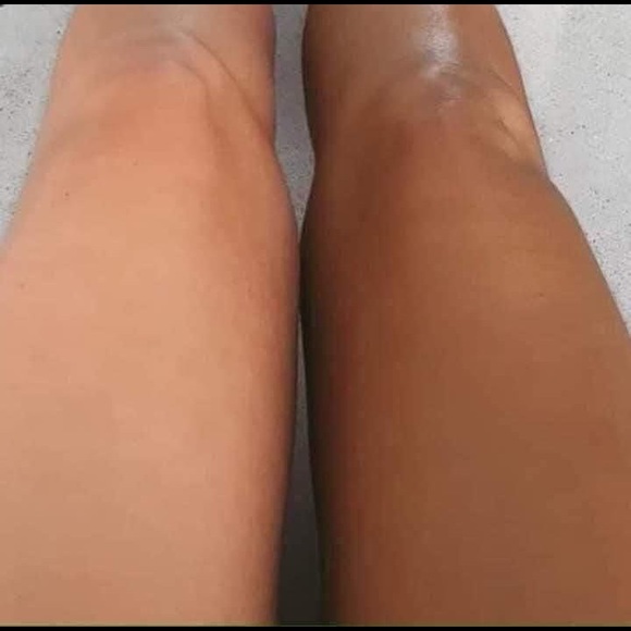 THE BEST Sunless Tanner 😎👙and the best whitening toothpaste bundle special! - Picture 5 of 10